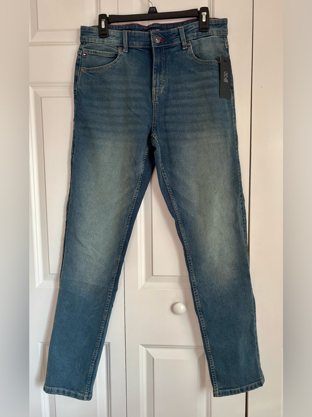 Slim Straight Men’s Jeans in Faded Blue